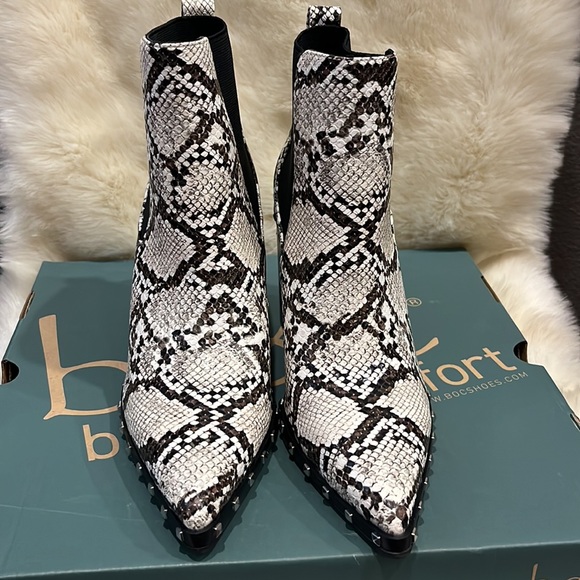 New Charles David snake boot - Picture 3 of 11